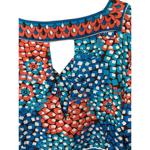 ECI New York 1X Floral V Neck Top 3/4 Sleeve Keyhole Back Side Zip Plus Size - Picture 3 of 9